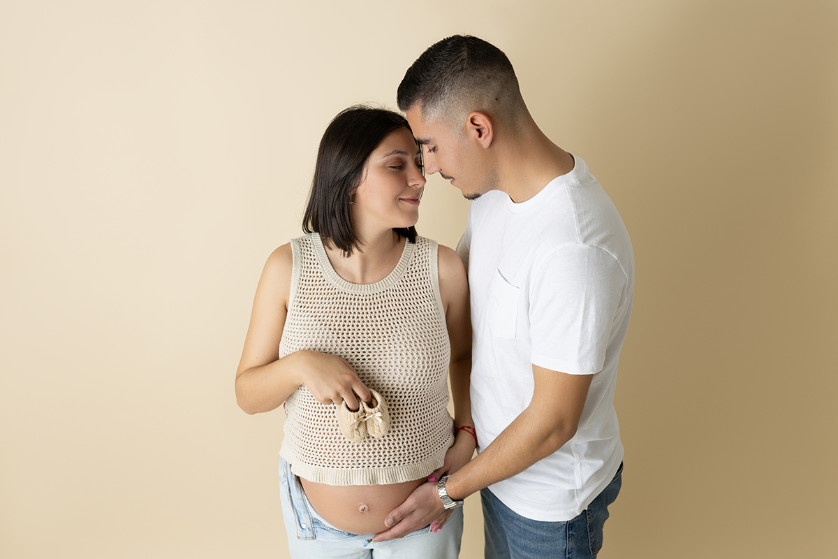 gravida, sessão de grávida, pregnant, fotografia de grávida, grávidas coimbra, fotografias de grávida coimbra, mãe de menina, mãe de menino, sessão de fotos grávida, fotógrafos coimbra, fotógrafos de bebés, newborn, recém nascido