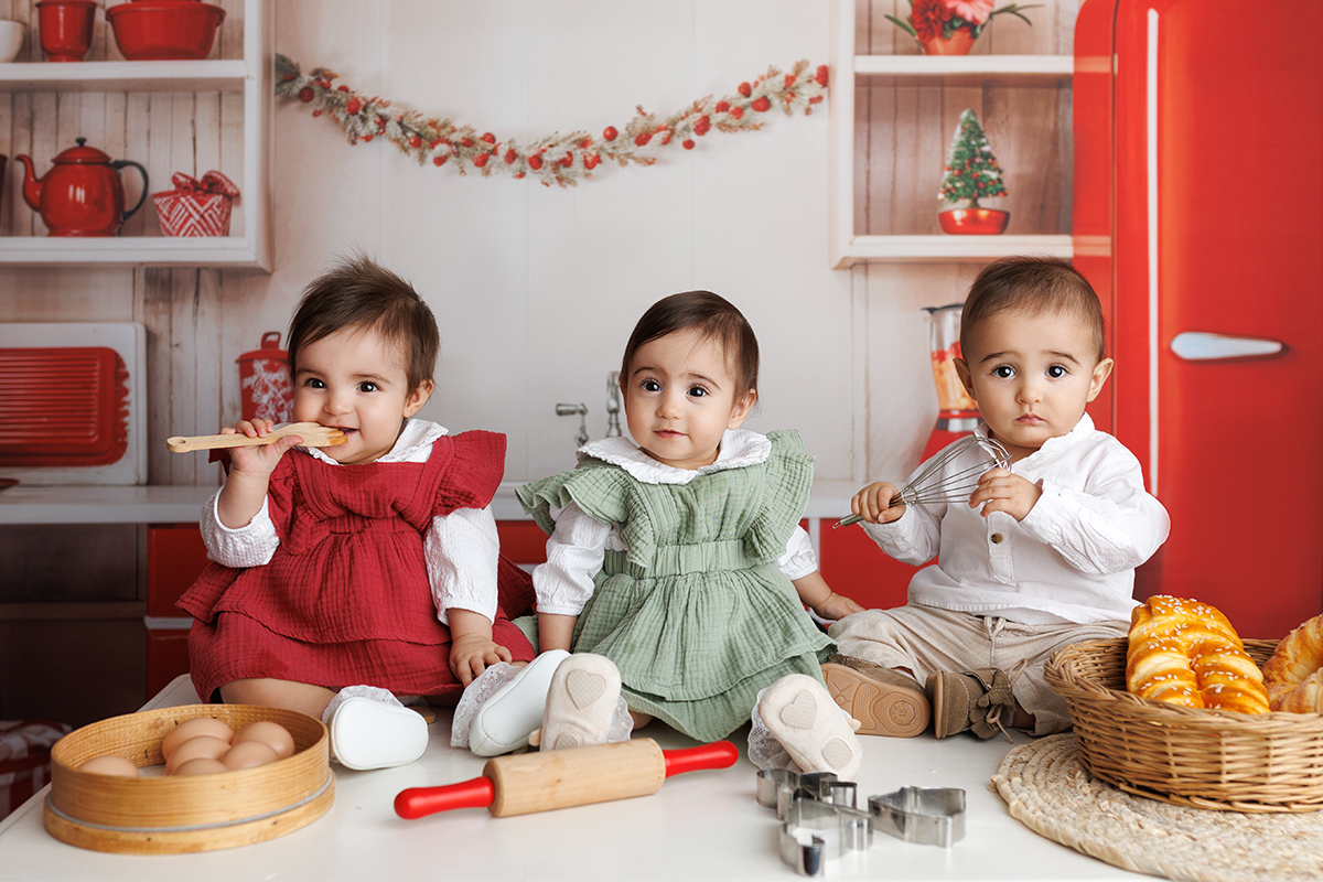 natal, natal 2024, sessão de natal, sessão fotográfica, sessão de fotos natal, bolinhos de natal, bolachas de natal, bolinhos de canela, bolachas de natal, aroma a canela, natal com crinaças, fotógrafo de coimbra, sessão de fotos coimbra