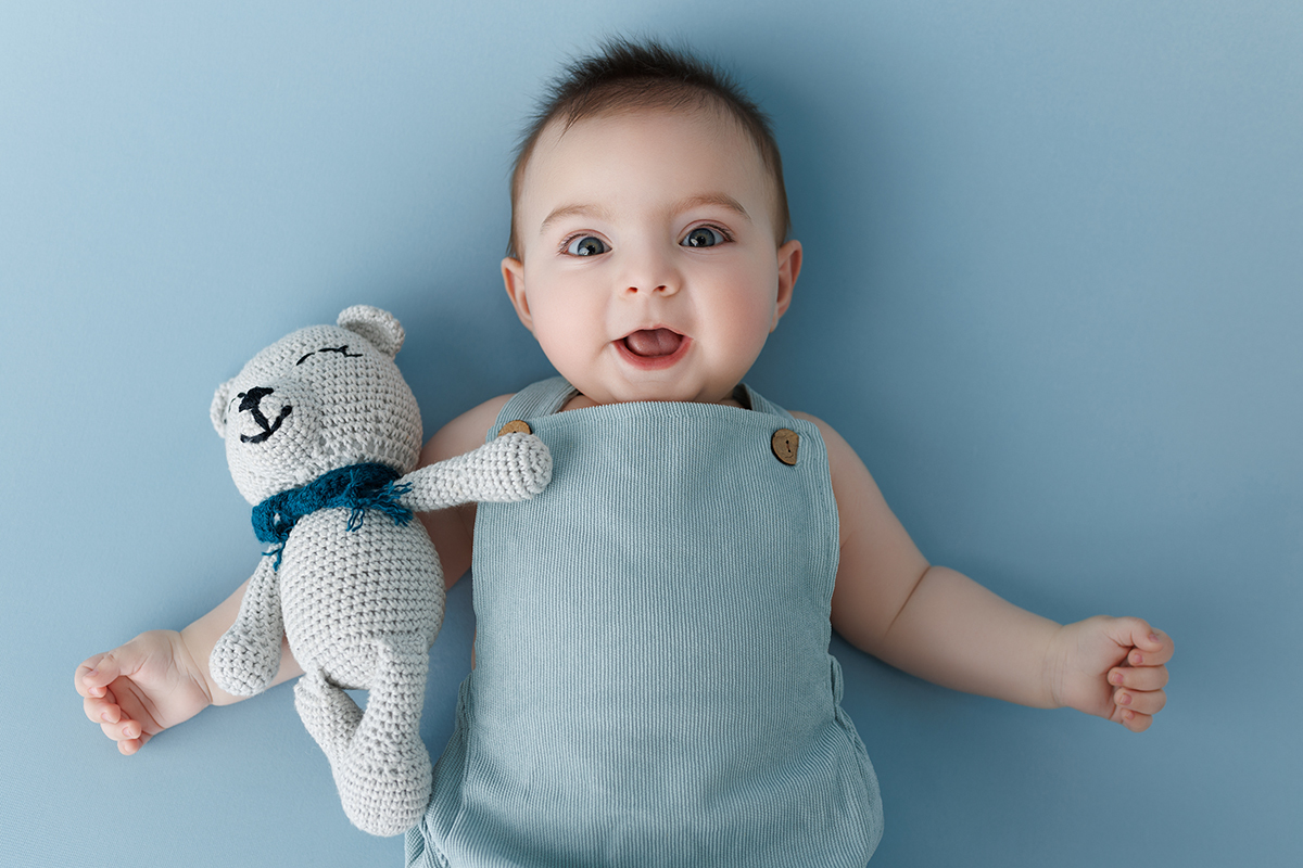 sessão fotografias, sessão infantil, fotografia de crianças, newborn, fotógrafo coimbra, grávida, fotografia newborn, acompanhamento, infantil, smash the cake, fotografias de crianças, foto bebés, 3 meses, 6 meses, 9 meses, foto grávida