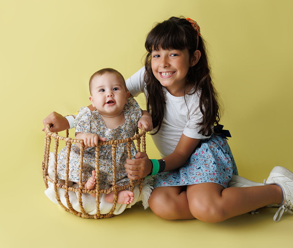 sessão fotografias, sessão infantil, fotografia de crianças, newborn, fotógrafo coimbra, grávida, fotografia newborn, acompanhamento, infantil, smash the cake, fotografias de crianças, foto bebés, 3 meses, 6 meses, 9 meses, foto grávida