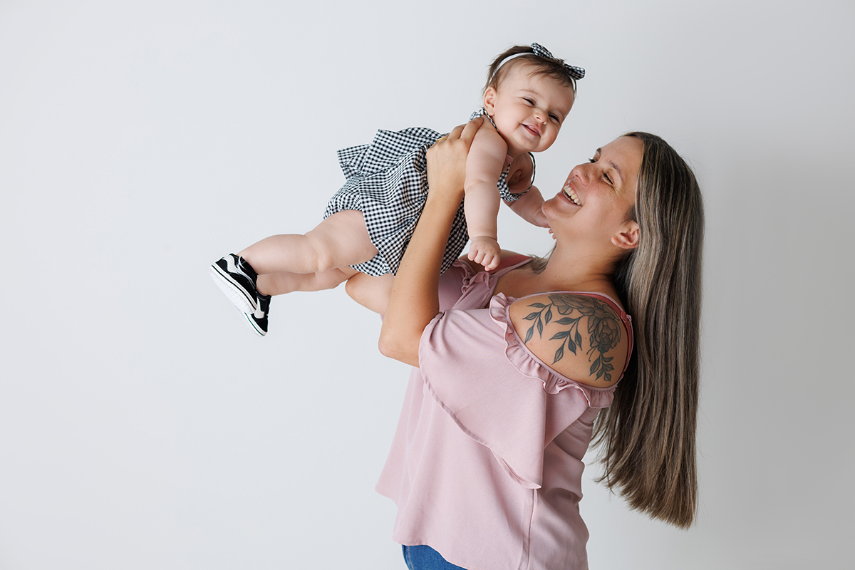 sessão fotografias, sessão infantil, fotografia de crianças, newborn, fotógrafo coimbra, grávida, fotografia newborn, acompanhamento, infantil, smash the cake, fotografias de crianças, foto bebés, 3 meses, 6 meses, 9 meses, foto grávida