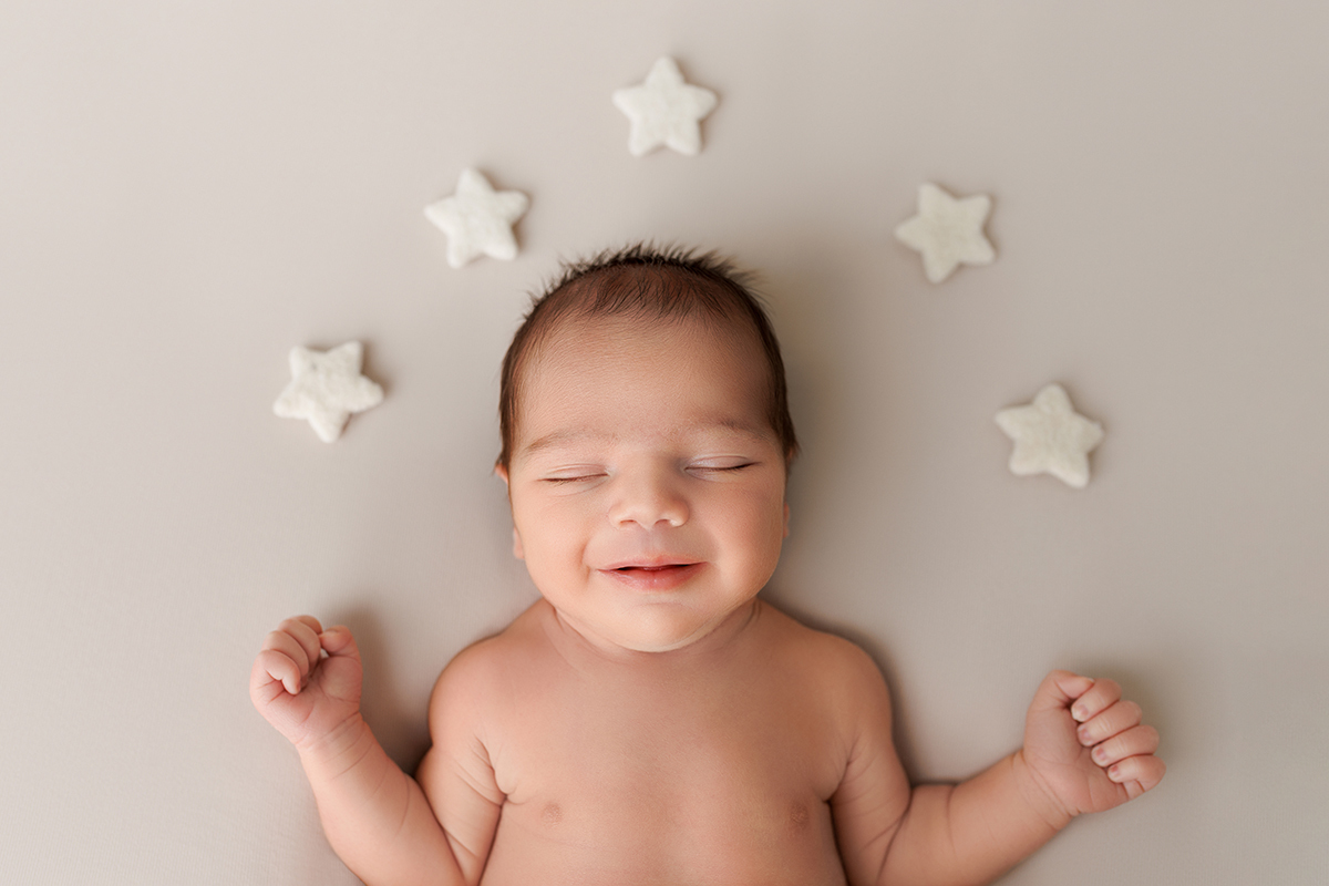 sessão fotografias, sessão infantil, fotografia de crianças, newborn, fotógrafo coimbra, grávida, fotografia newborn, acompanhamento, infantil, smash the cake, fotografias de crianças, foto bebés, 3 meses, 6 meses, 9 meses, foto grávida