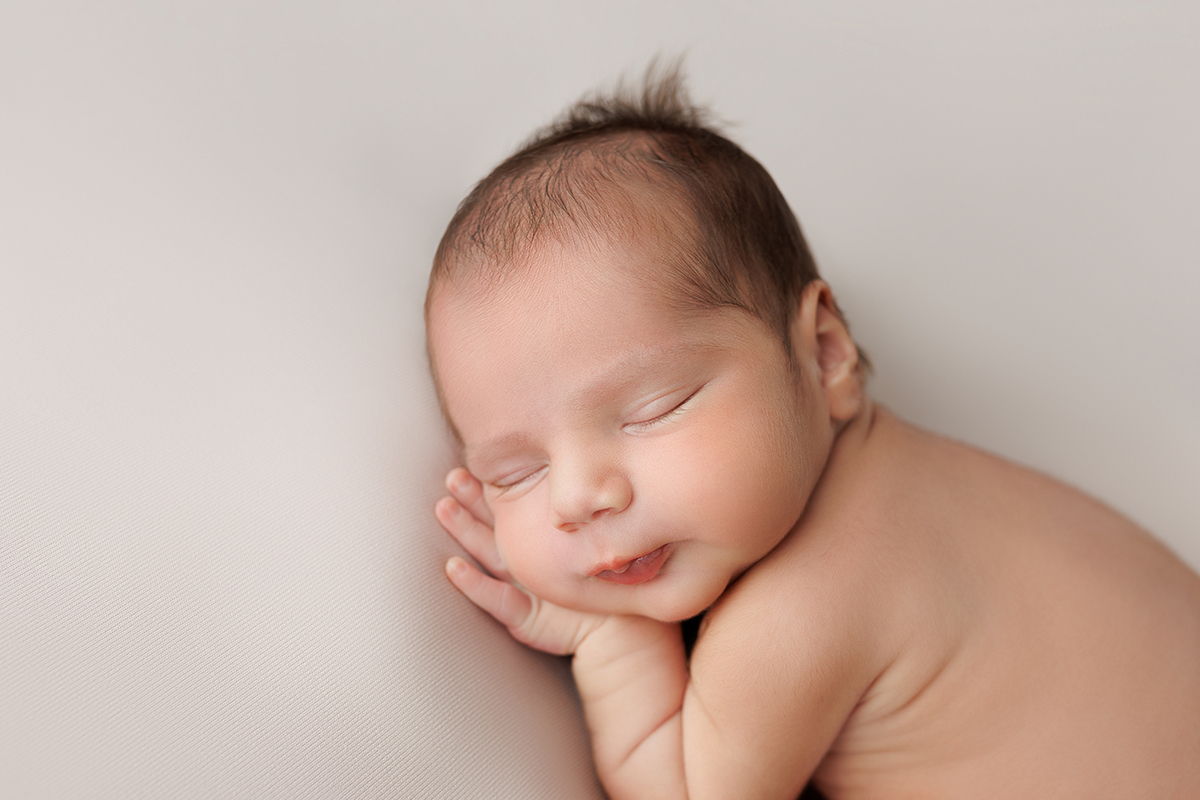 sessão fotografias, sessão infantil, fotografia de crianças, newborn, fotógrafo coimbra, grávida, fotografia newborn, acompanhamento, infantil, smash the cake, fotografias de crianças, foto bebés, 3 meses, 6 meses, 9 meses, foto grávida