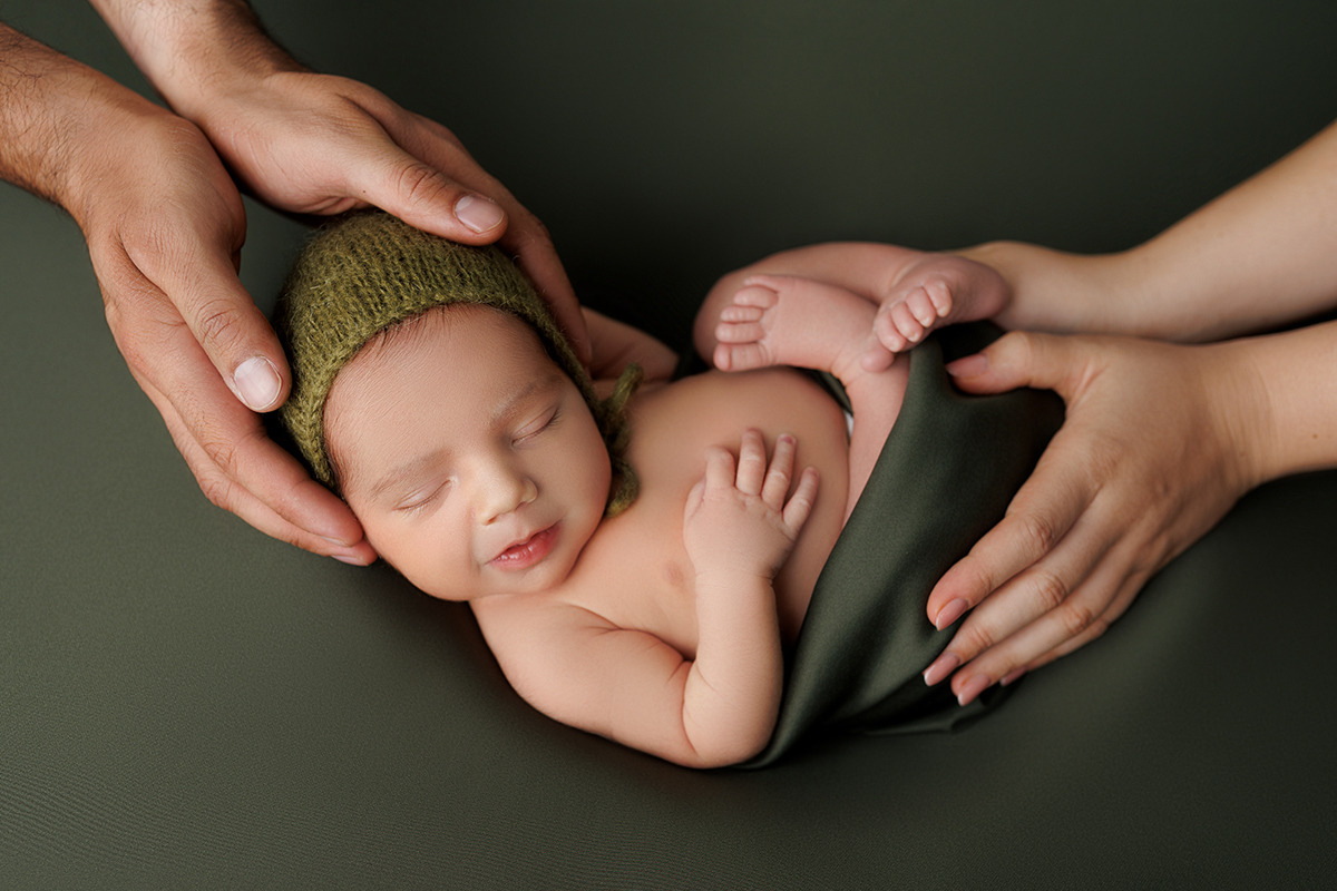 sessão fotografias, sessão infantil, fotografia de crianças, newborn, fotógrafo coimbra, grávida, fotografia newborn, acompanhamento, infantil, smash the cake, fotografias de crianças, foto bebés, 3 meses, 6 meses, 9 meses, foto grávida