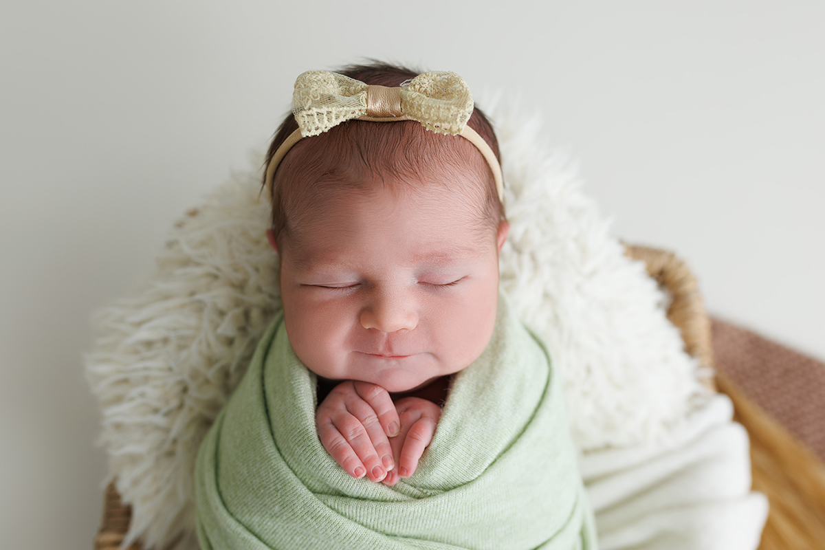 sessão fotografias, sessão infantil, fotografia de crianças, newborn, fotógrafo coimbra, grávida, fotografia newborn, acompanhamento, infantil, smash the cake, fotografias de crianças, foto bebés, 3 meses, 6 meses, 9 meses, foto grávida