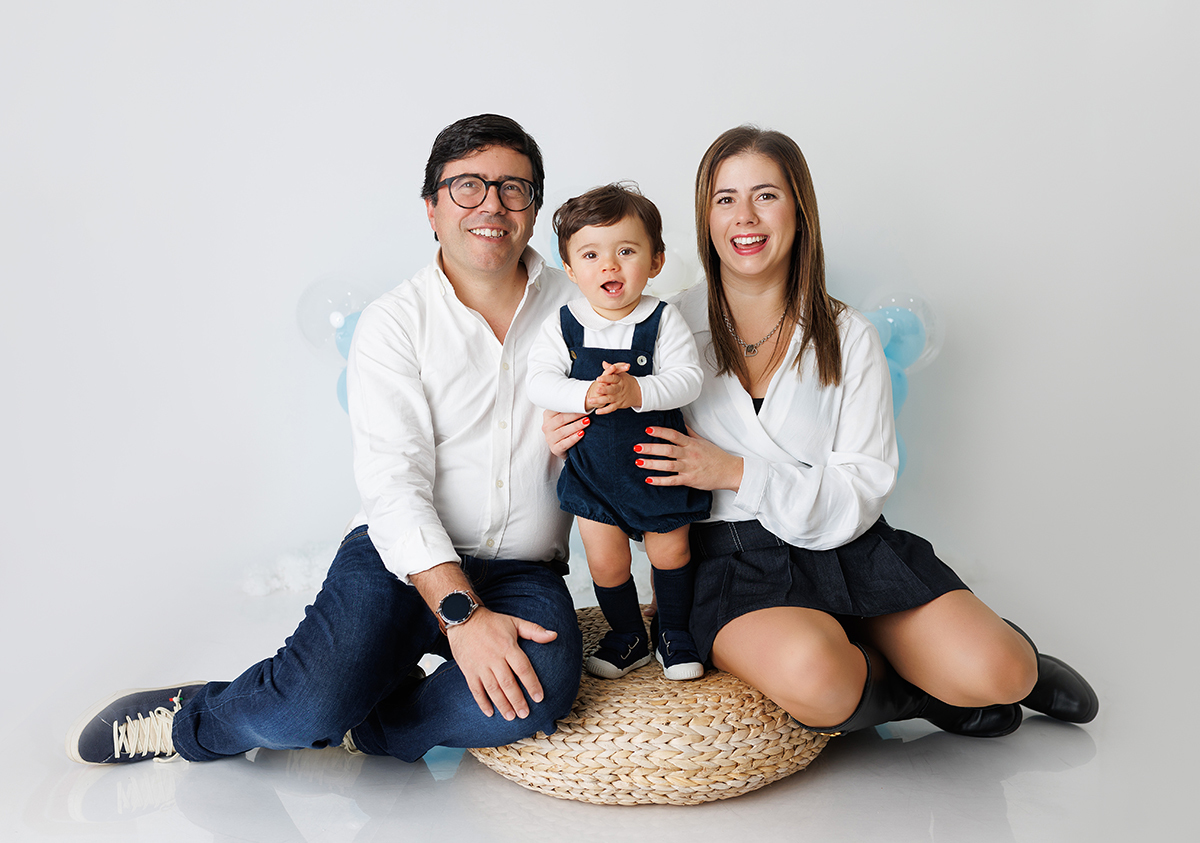 sessão fotografias, sessão infantil, fotografia de crianças, newborn, fotógrafo coimbra, grávida, fotografia newborn, acompanhamento, infantil, smash the cake, fotografias de crianças, foto bebés, 3 meses, 6 meses, 9 meses, foto grávida