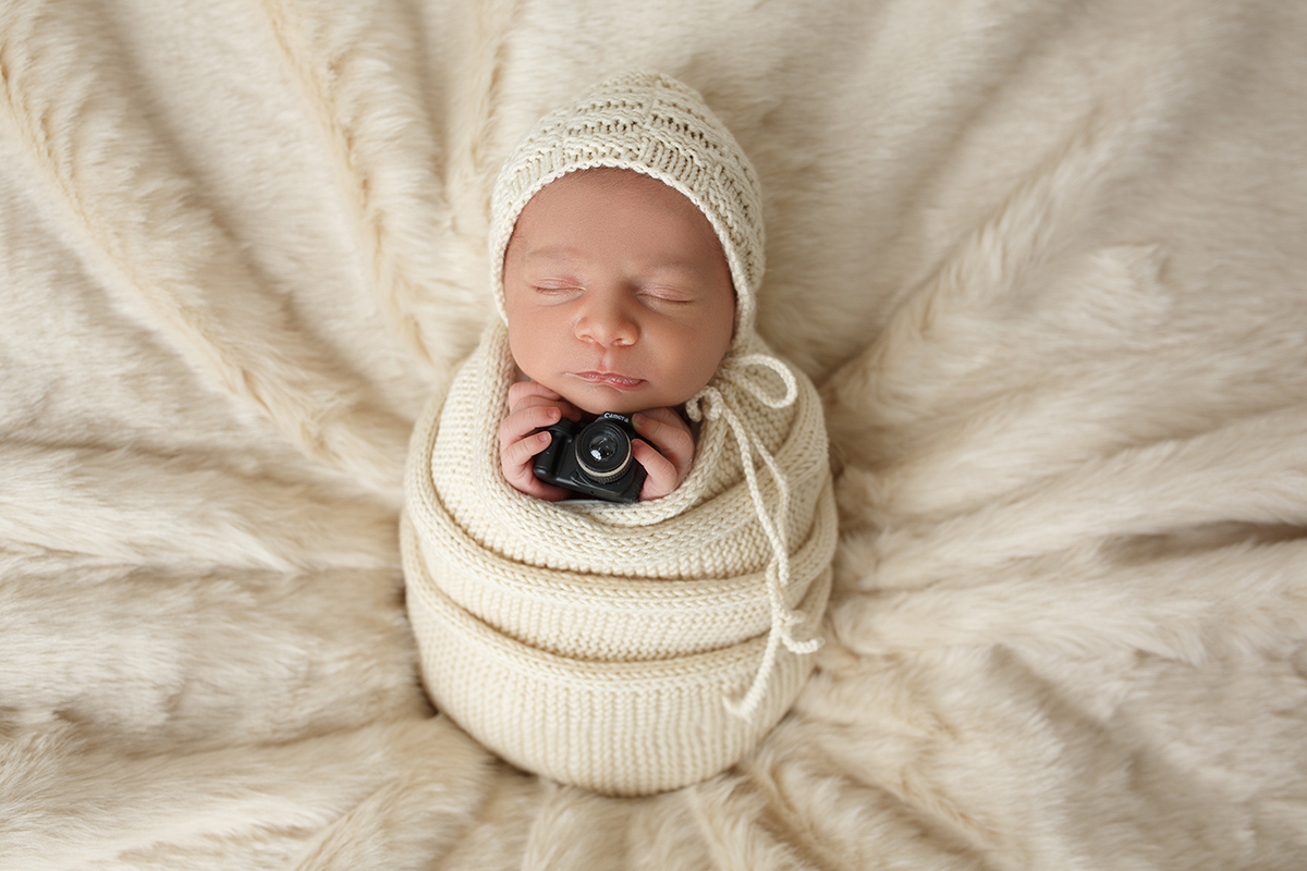 sessão fotografias, sessão infantil, fotografia de crianças, newborn, fotógrafo coimbra, grávida, fotografia newborn, acompanhamento, infantil, smash the cake, fotografias de crianças, foto bebés, 3 meses, 6 meses, 9 meses, foto grávida