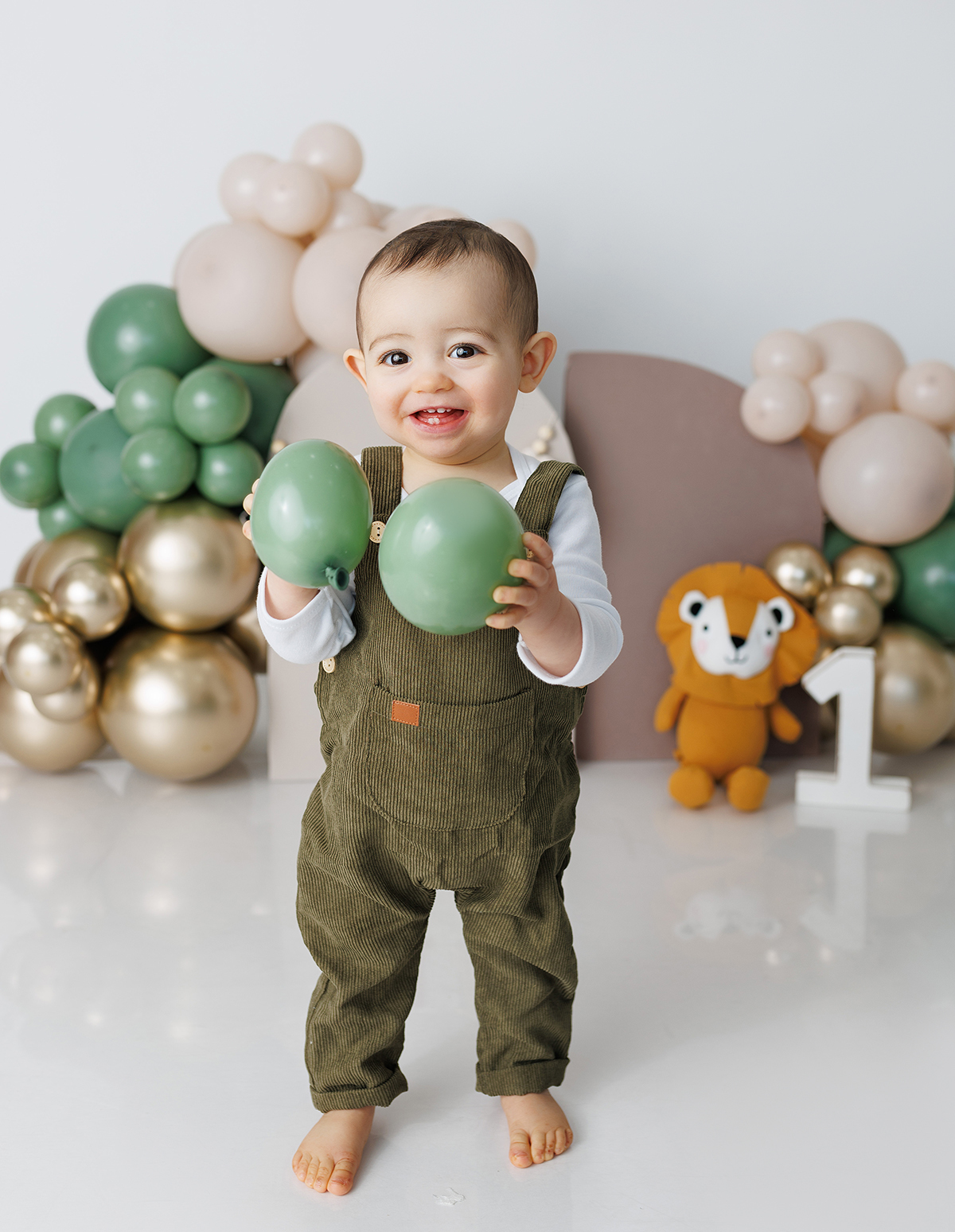 sessão fotografias, sessão infantil, fotografia de crianças, newborn, fotógrafo coimbra, grávida, fotografia newborn, acompanhamento, infantil, smash the cake, fotografias de crianças, foto bebés, 3 meses, 6 meses, 9 meses, foto grávida