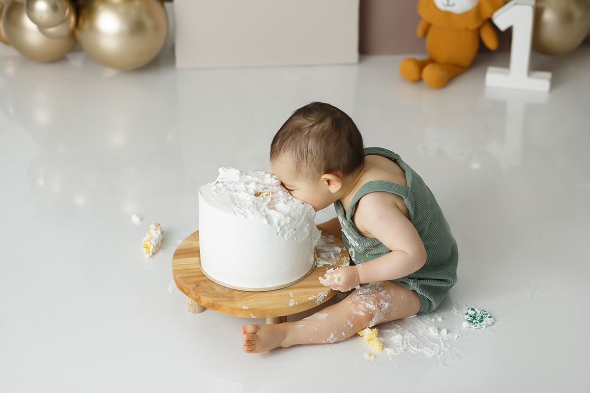 sessão fotografias, sessão infantil, fotografia de crianças, newborn, fotógrafo coimbra, grávida, fotografia newborn, acompanhamento, infantil, smash the cake, fotografias de crianças, foto bebés, 3 meses, 6 meses, 9 meses, foto grávida