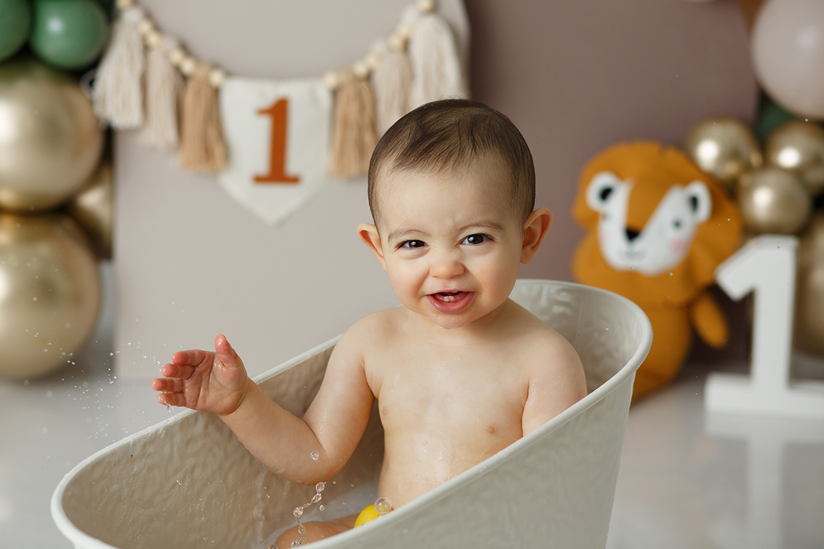 sessão fotografias, sessão infantil, fotografia de crianças, newborn, fotógrafo coimbra, grávida, fotografia newborn, acompanhamento, infantil, smash the cake, fotografias de crianças, foto bebés, 3 meses, 6 meses, 9 meses, foto grávida