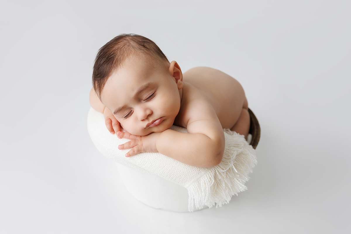 sessão fotografias, sessão infantil, fotografia de crianças, newborn, fotógrafo coimbra, grávida, fotografia newborn, acompanhamento, infantil, smash the cake, fotografias de crianças, foto bebés, 3 meses, 6 meses, 9 meses, foto grávida