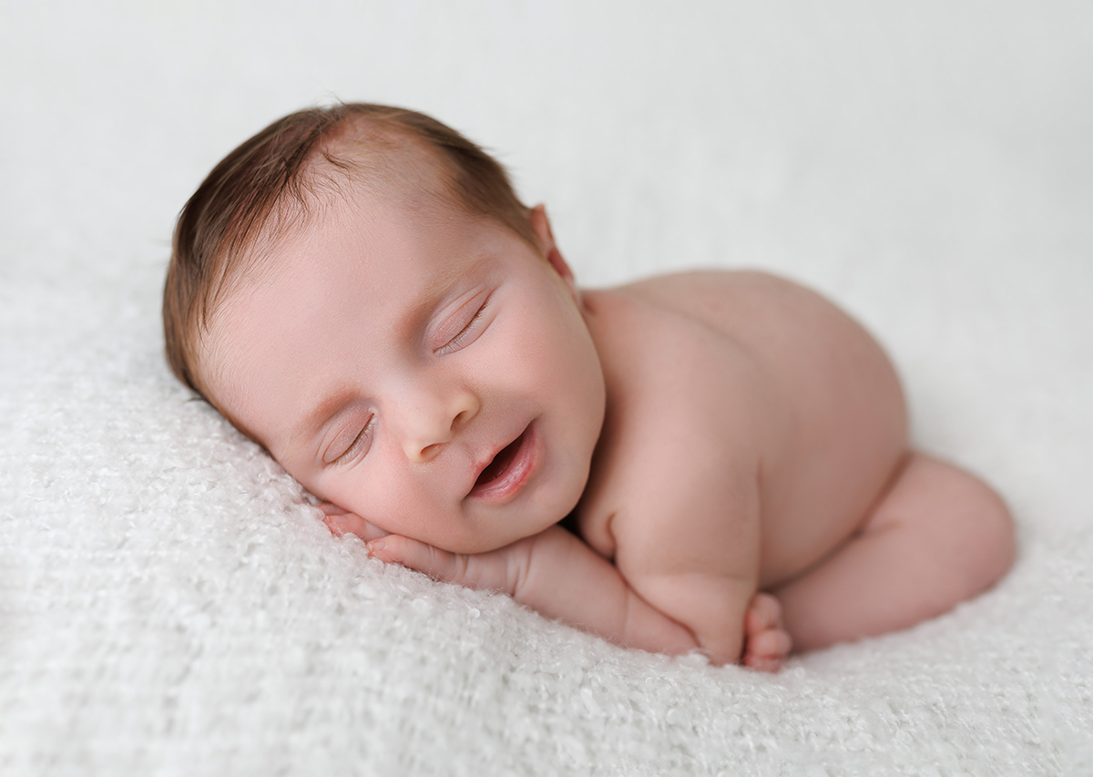 sessão fotografias, sessão infantil, fotografia de crianças, newborn, fotógrafo coimbra, grávida, fotografia newborn, acompanhamento, infantil, smash the cake, fotografias de crianças, foto bebés, 3 meses, 6 meses, 9 meses, foto grávida