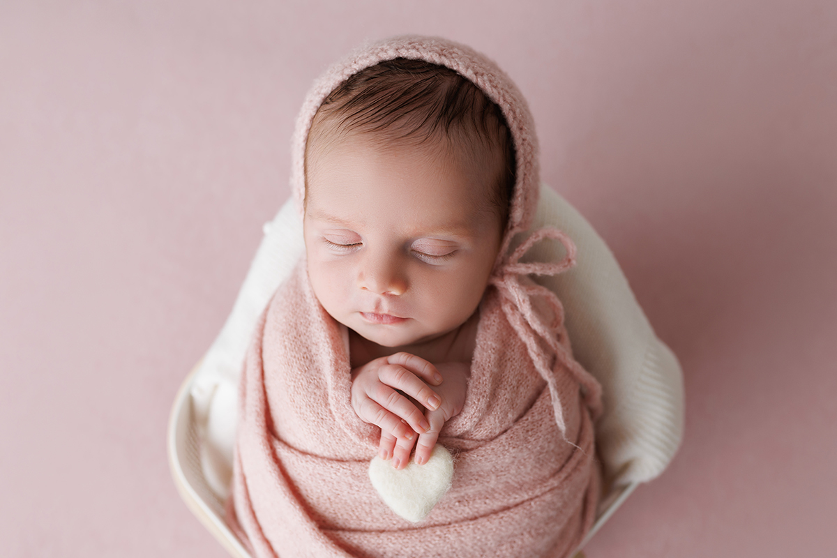 sessão fotografias, sessão infantil, fotografia de crianças, newborn, fotógrafo coimbra, grávida, fotografia newborn, acompanhamento, infantil, smash the cake, fotografias de crianças, foto bebés, 3 meses, 6 meses, 9 meses, foto grávida