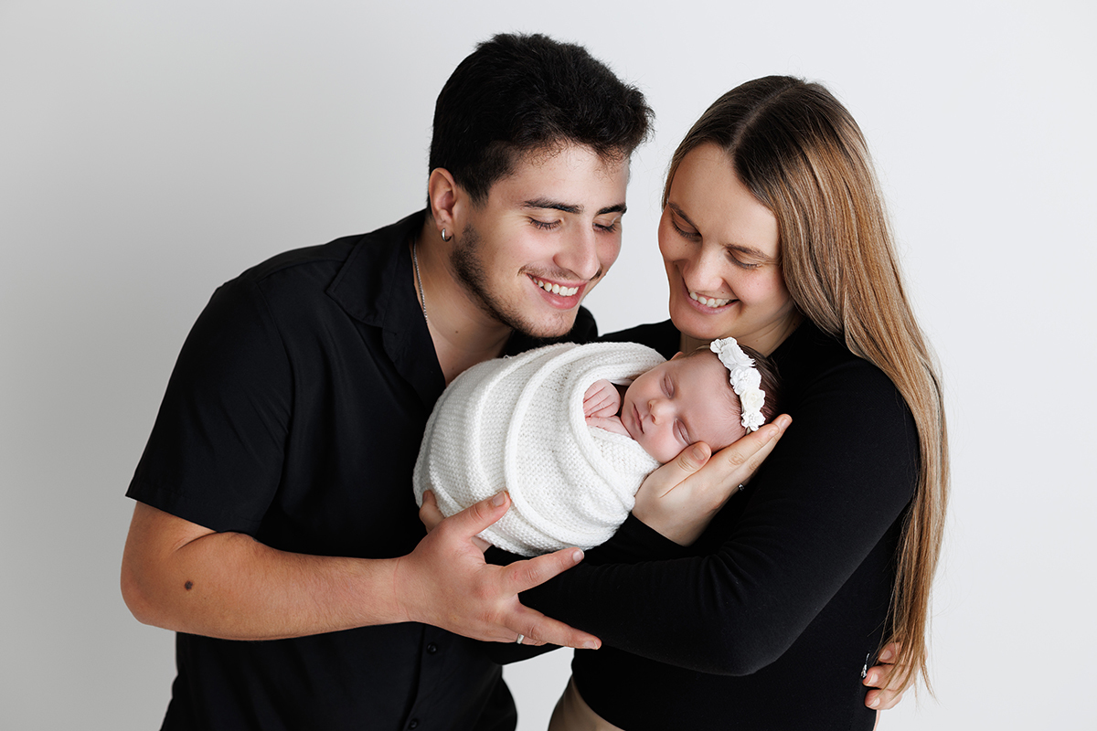 sessão fotografias, sessão infantil, fotografia de crianças, newborn, fotógrafo coimbra, grávida, fotografia newborn, acompanhamento, infantil, smash the cake, fotografias de crianças, foto bebés, 3 meses, 6 meses, 9 meses, foto grávida