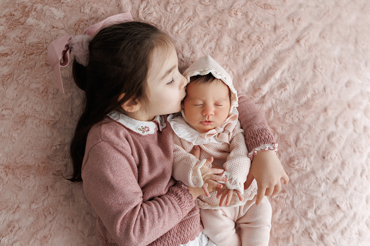 sessão fotografias, sessão infantil, fotografia de crianças, newborn, fotógrafo coimbra, grávida, fotografia newborn, acompanhamento, infantil, smash the cake, fotografias de crianças, foto bebés, 3 meses, 6 meses, 9 meses, foto grávida