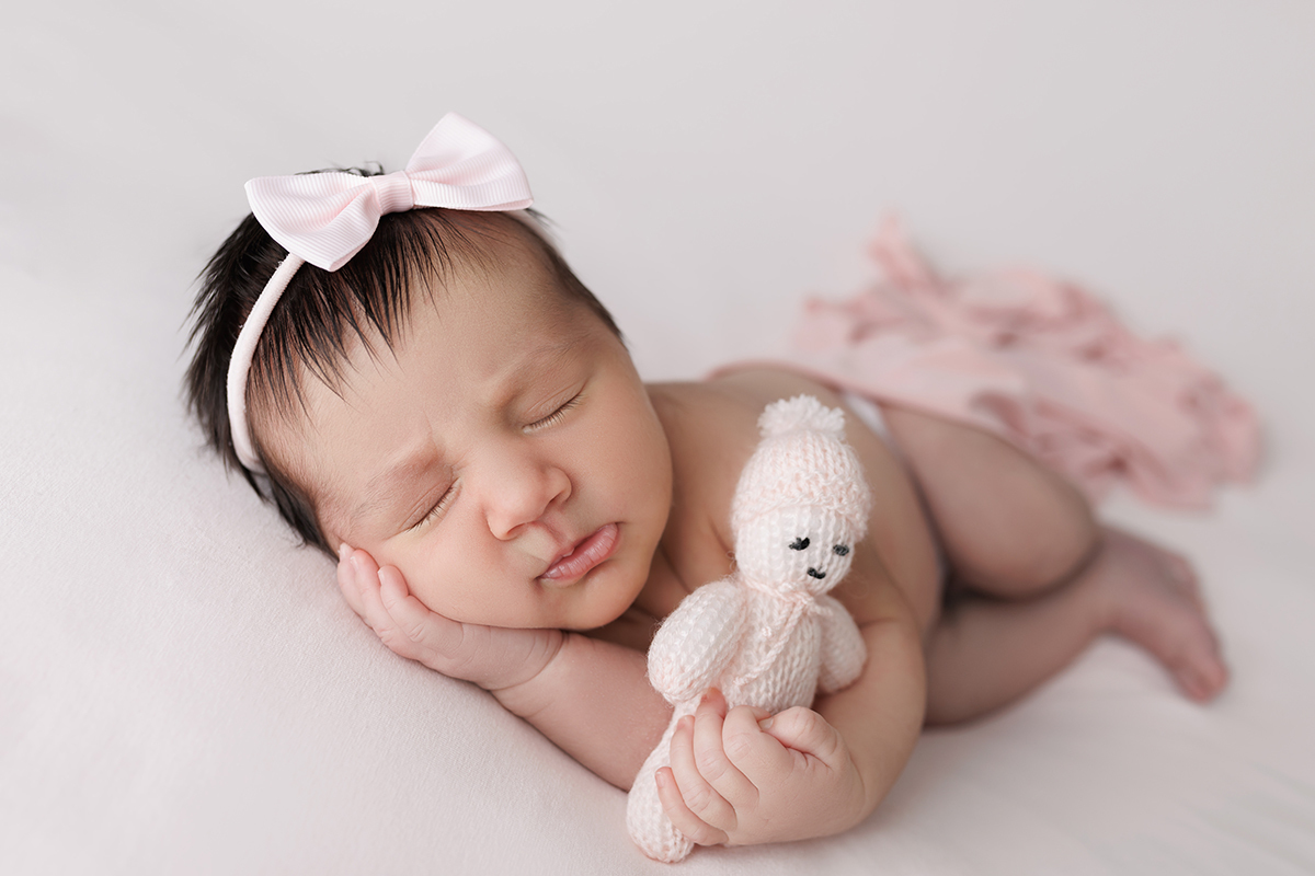 sessão fotografias, sessão infantil, fotografia de crianças, newborn, fotógrafo coimbra, grávida, fotografia newborn, acompanhamento, infantil, smash the cake, fotografias de crianças, foto bebés, 3 meses, 6 meses, 9 meses, foto grávida