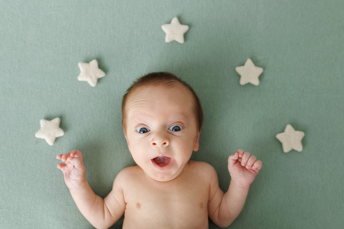 sessão fotografias, sessão infantil, fotografia de crianças, newborn, fotógrafo coimbra, grávida, fotografia newborn, acompanhamento, infantil, smash the cake, fotografias de crianças, foto bebés, 3 meses, 6 meses, 9 meses, foto grávida