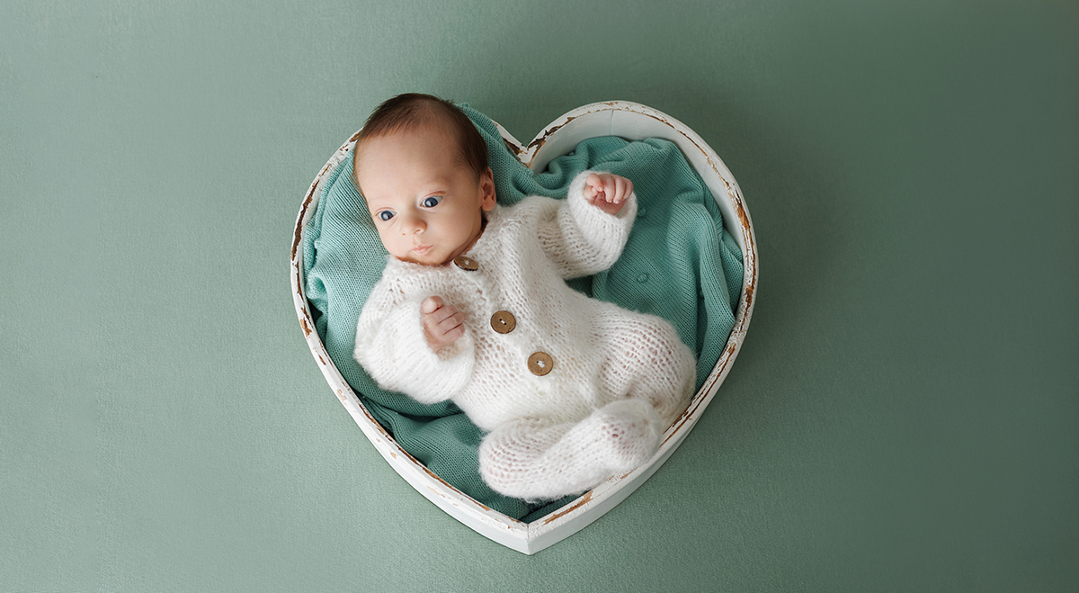 sessão fotografias, sessão infantil, fotografia de crianças, newborn, fotógrafo coimbra, grávida, fotografia newborn, acompanhamento, infantil, smash the cake, fotografias de crianças, foto bebés, 3 meses, 6 meses, 9 meses, foto grávida