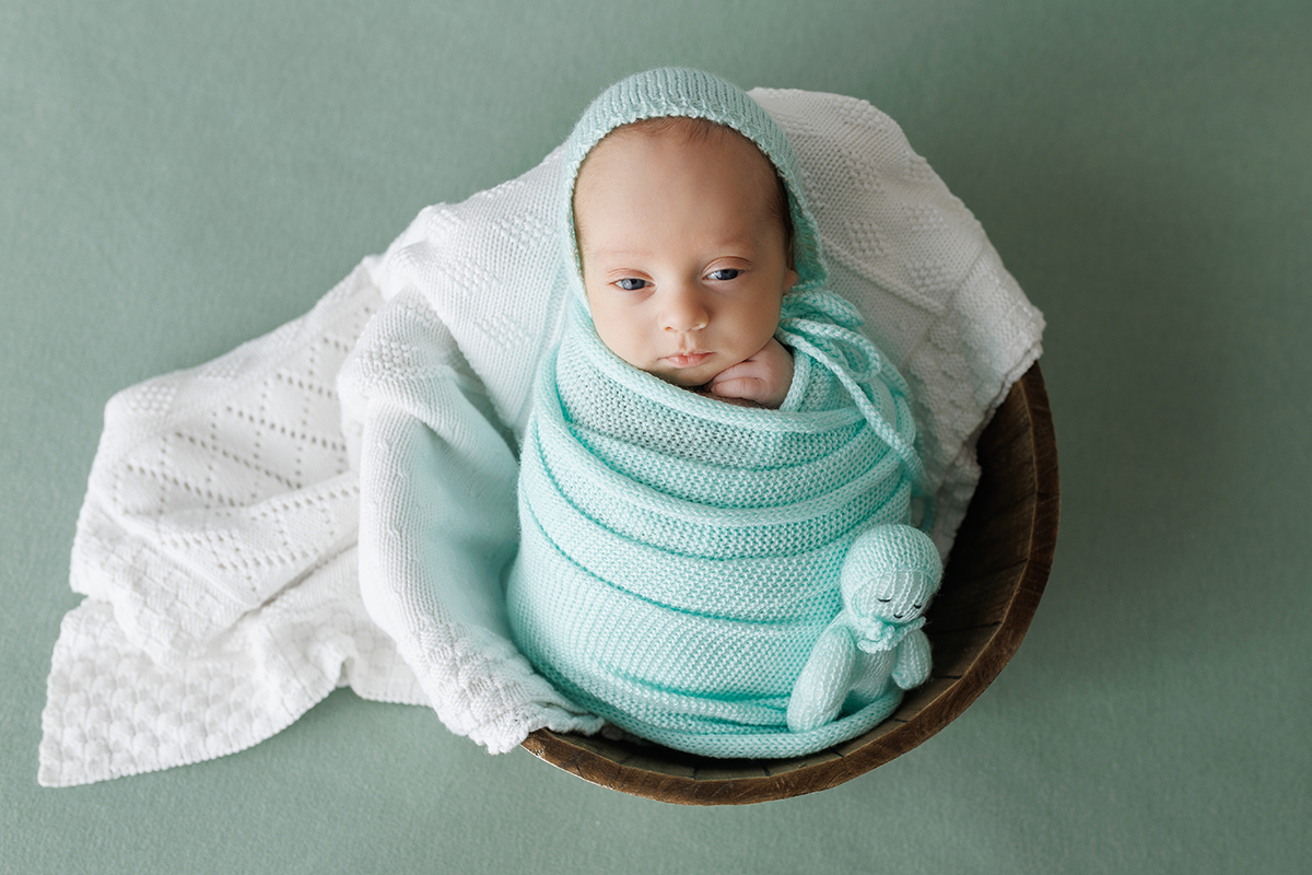 sessão fotografias, sessão infantil, fotografia de crianças, newborn, fotógrafo coimbra, grávida, fotografia newborn, acompanhamento, infantil, smash the cake, fotografias de crianças, foto bebés, 3 meses, 6 meses, 9 meses, foto grávida