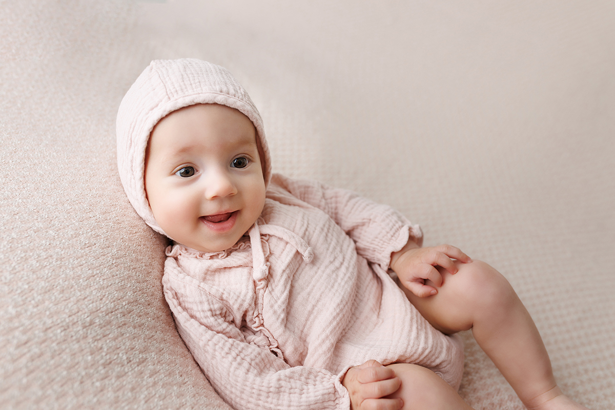 sessão fotografias, sessão infantil, fotografia de crianças, newborn, fotógrafo coimbra, grávida, fotografia newborn, acompanhamento, infantil, smash the cake, fotografias de crianças, foto bebés, 3 meses, 6 meses, 9 meses, foto grávida