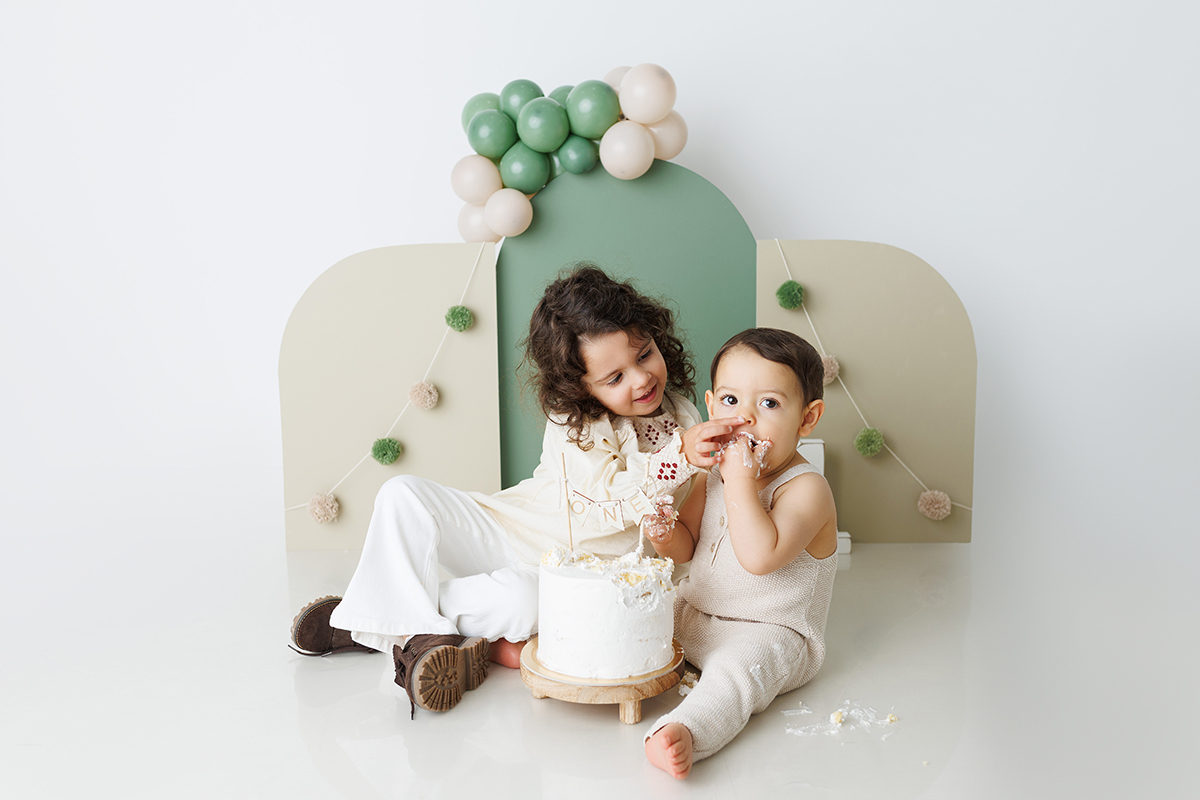 sessão fotografias, sessão infantil, fotografia de crianças, newborn, fotógrafo coimbra, grávida, fotografia newborn, acompanhamento, infantil, smash the cake, fotografias de crianças, foto bebés, 3 meses, 6 meses, 9 meses, foto grávida