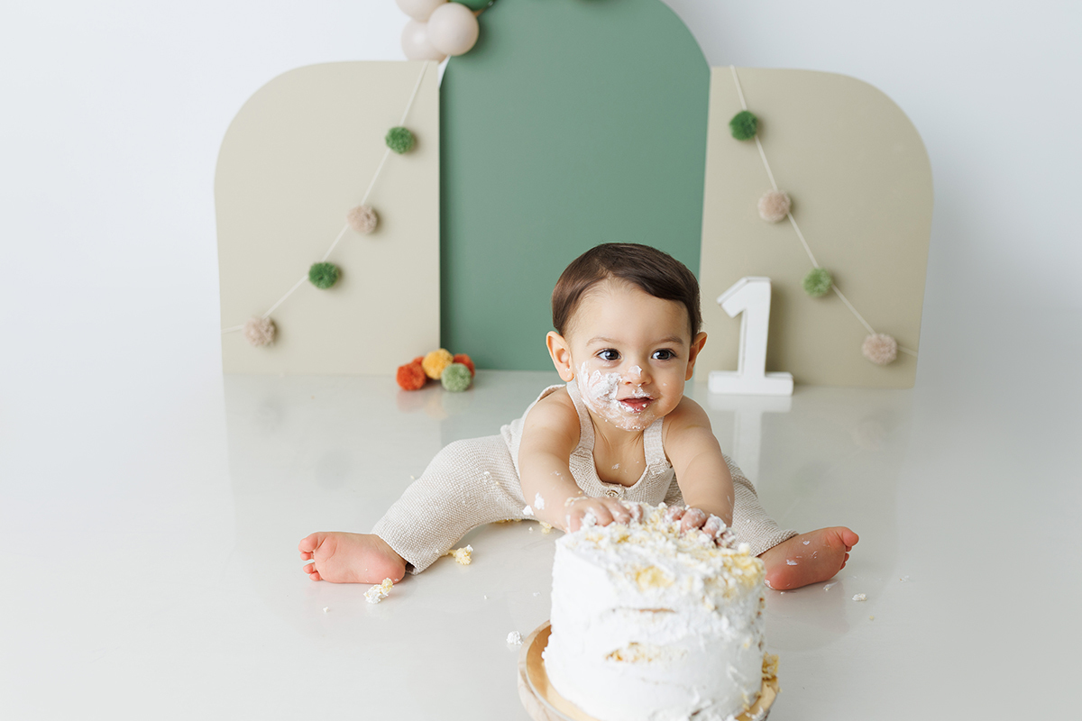 sessão fotografias, sessão infantil, fotografia de crianças, newborn, fotógrafo coimbra, grávida, fotografia newborn, acompanhamento, infantil, smash the cake, fotografias de crianças, foto bebés, 3 meses, 6 meses, 9 meses, foto grávida
