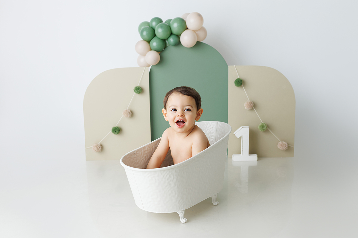 sessão fotografias, sessão infantil, fotografia de crianças, newborn, fotógrafo coimbra, grávida, fotografia newborn, acompanhamento, infantil, smash the cake, fotografias de crianças, foto bebés, 3 meses, 6 meses, 9 meses, foto grávida