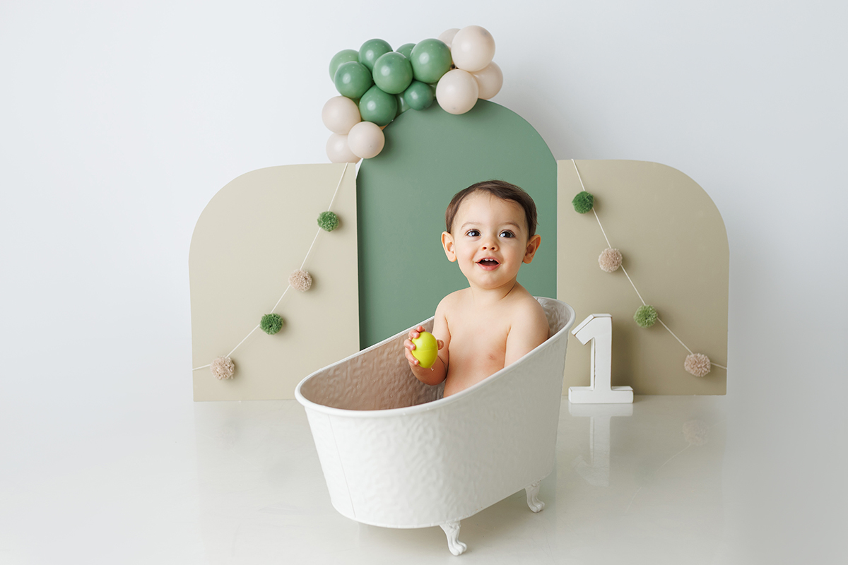 sessão fotografias, sessão infantil, fotografia de crianças, newborn, fotógrafo coimbra, grávida, fotografia newborn, acompanhamento, infantil, smash the cake, fotografias de crianças, foto bebés, 3 meses, 6 meses, 9 meses, foto grávida