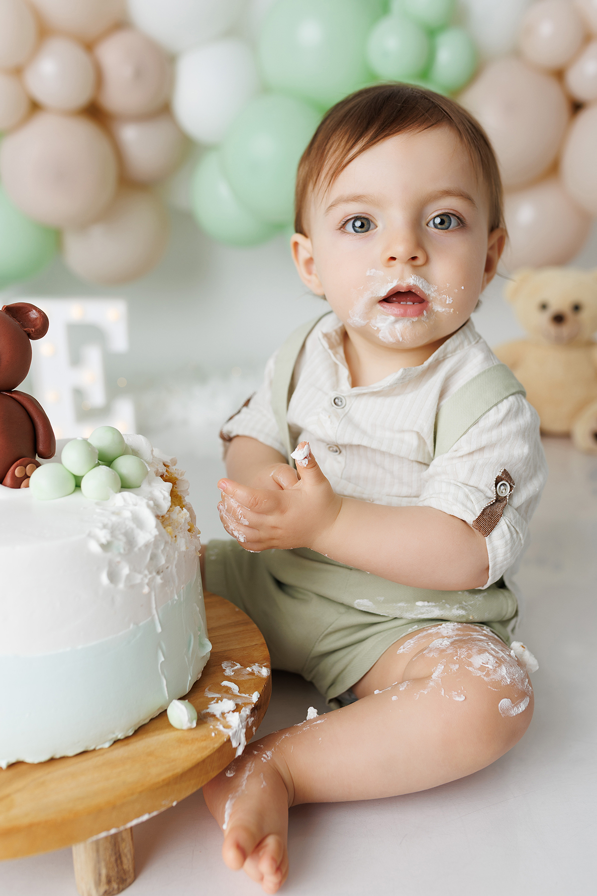 sessão fotografias, sessão infantil, fotografia de crianças, newborn, fotógrafo coimbra, grávida, fotografia newborn, acompanhamento, infantil, smash the cake, fotografias de crianças, foto bebés, 3 meses, 6 meses, 9 meses, foto grávida