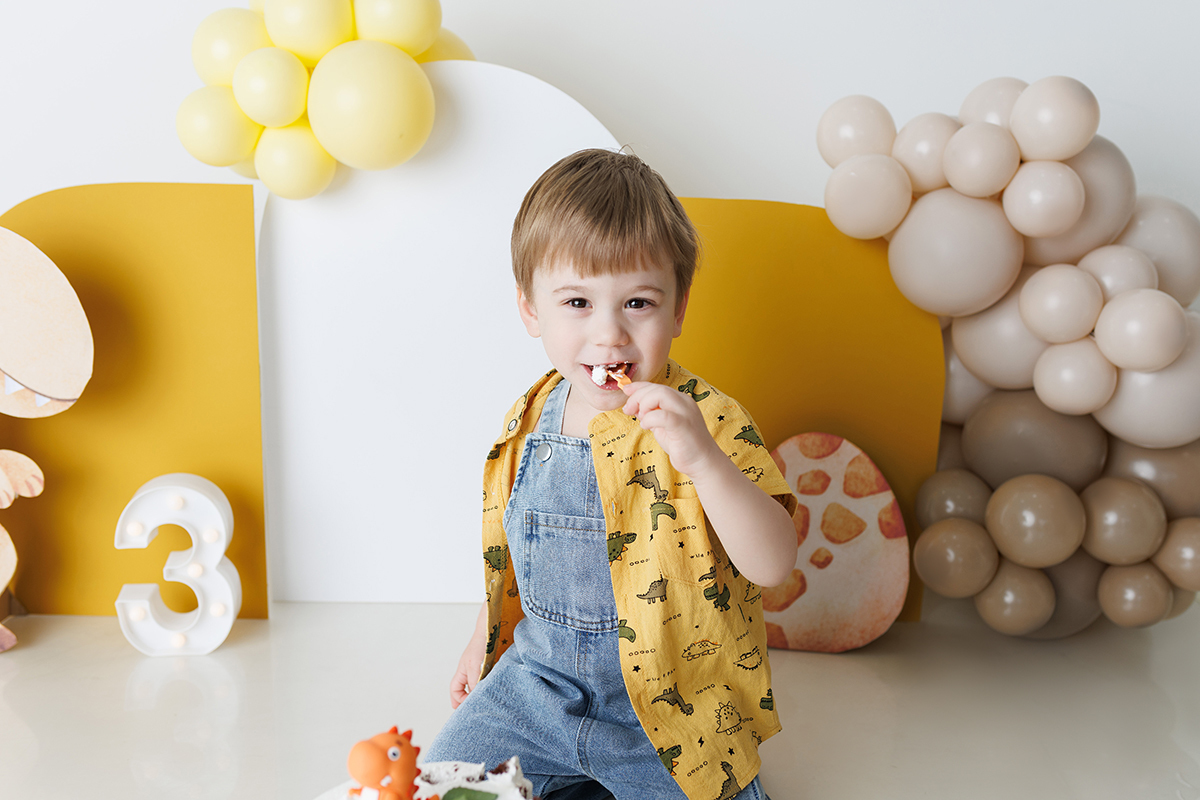 sessão fotografias, sessão infantil, fotografia de crianças, newborn, fotógrafo coimbra, grávida, fotografia newborn, acompanhamento, infantil, smash the cake, fotografias de crianças, foto bebés, 3 meses, 6 meses, 9 meses, foto grávida