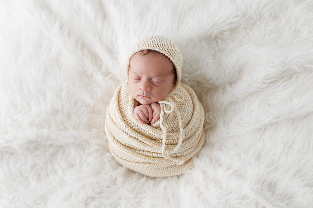 sessão fotografias, sessão infantil, fotografia de crianças, newborn, fotógrafo coimbra, grávida, fotografia newborn, acompanhamento, infantil, smash the cake, fotografias de crianças, foto bebés, 3 meses, 6 meses, 9 meses, foto grávida