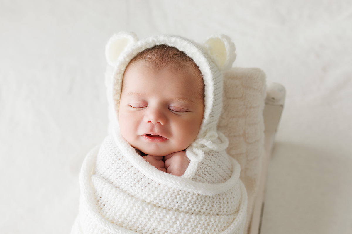 sessão fotografias, sessão infantil, fotografia de crianças, newborn, fotógrafo coimbra, grávida, fotografia newborn, acompanhamento, infantil, smash the cake, fotografias de crianças, foto bebés, 3 meses, 6 meses, 9 meses, foto grávida