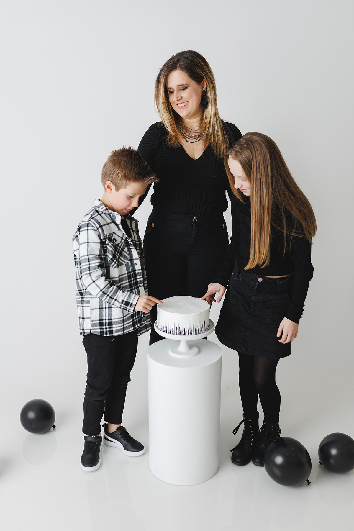 sessão fotografias, sessão infantil, fotografia de crianças, newborn, fotógrafo coimbra, grávida, fotografia newborn, acompanhamento, infantil, smash the cake, fotografias de crianças, foto bebés, 3 meses, 6 meses, 9 meses, foto grávida