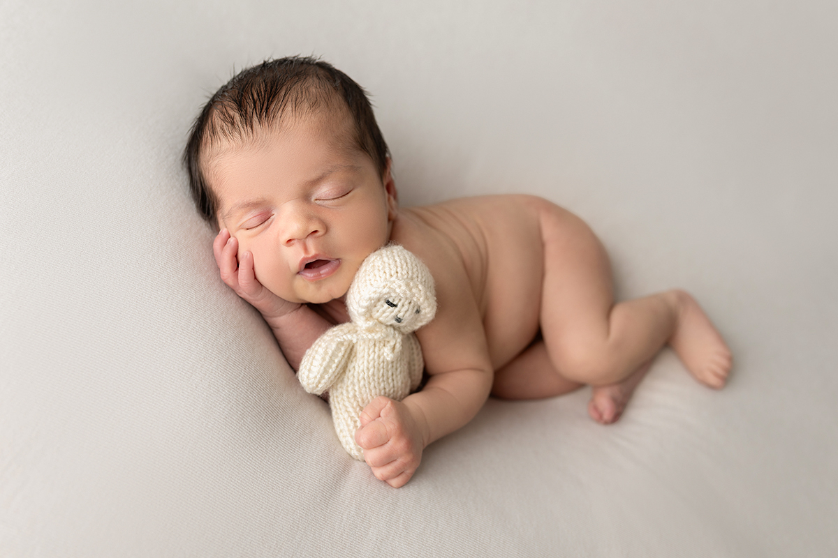 sessão fotografias, sessão infantil, fotografia de crianças, newborn, fotógrafo coimbra, grávida, fotografia newborn, acompanhamento, infantil, smash the cake, fotografias de crianças, foto bebés, 3 meses, 6 meses, 9 meses, foto grávida