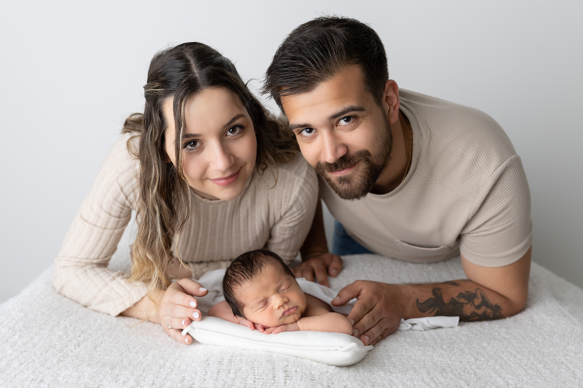 sessão fotografias, sessão infantil, fotografia de crianças, newborn, fotógrafo coimbra, grávida, fotografia newborn, acompanhamento, infantil, smash the cake, fotografias de crianças, foto bebés, 3 meses, 6 meses, 9 meses, foto grávida