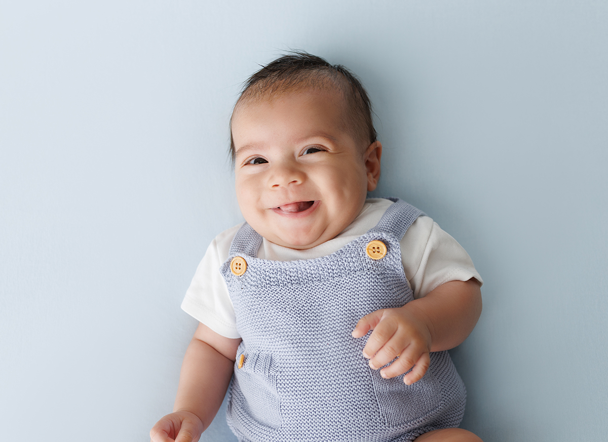 sessão fotografias, sessão infantil, fotografia de crianças, newborn, fotógrafo coimbra, grávida, fotografia newborn, acompanhamento, infantil, smash the cake, fotografias de crianças, foto bebés, 3 meses, 6 meses, 9 meses, foto grávida