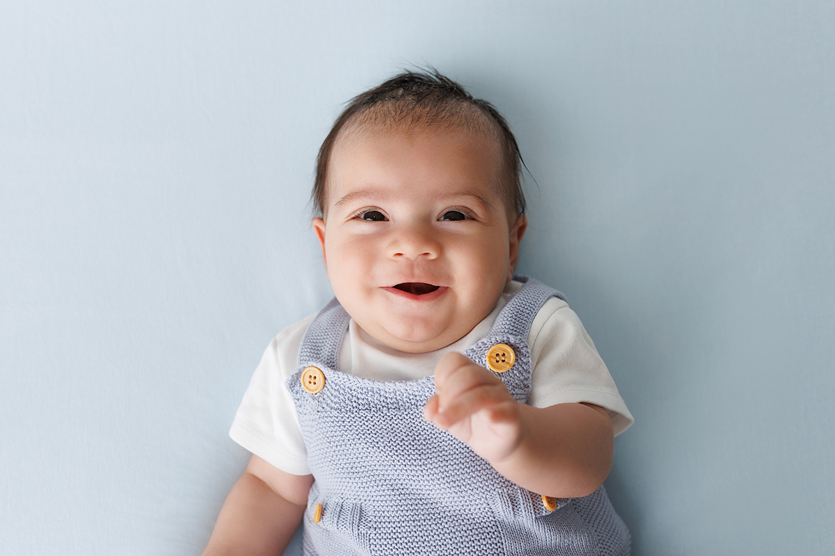 sessão fotografias, sessão infantil, fotografia de crianças, newborn, fotógrafo coimbra, grávida, fotografia newborn, acompanhamento, infantil, smash the cake, fotografias de crianças, foto bebés, 3 meses, 6 meses, 9 meses, foto grávida