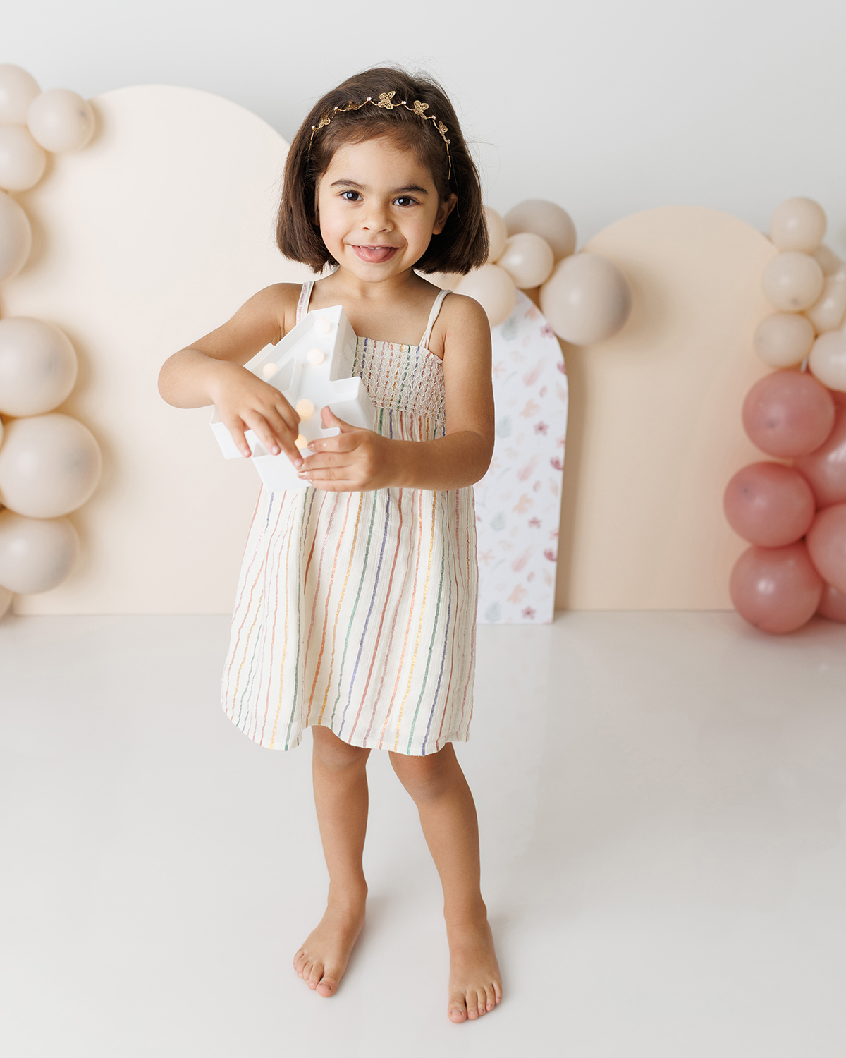 sessão fotografias, sessão infantil, fotografia de crianças, newborn, fotógrafo coimbra, grávida, fotografia newborn, acompanhamento, infantil, smash the cake, fotografias de crianças, foto bebés, 3 meses, 6 meses, 9 meses, foto grávida