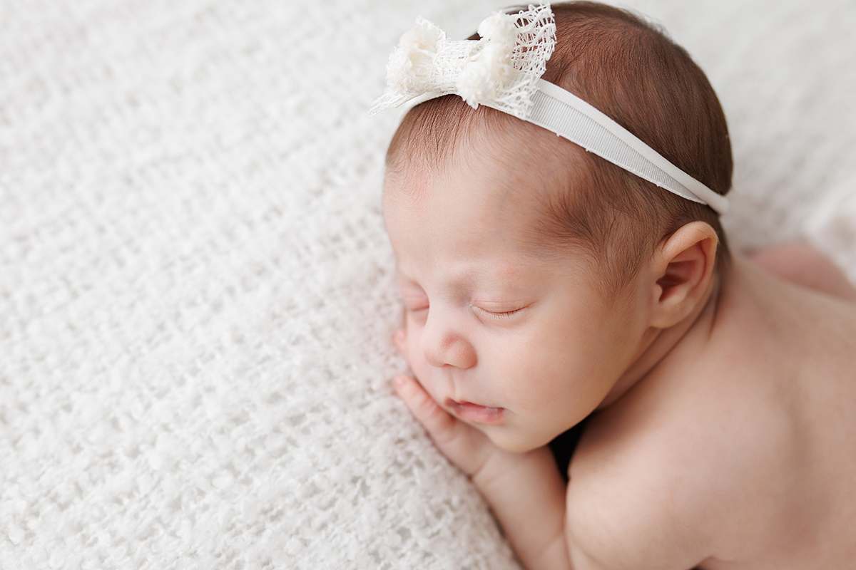 sessão fotografias, sessão infantil, fotografia de crianças, newborn, fotógrafo coimbra, grávida, fotografia newborn, acompanhamento, infantil, smash the cake, fotografias de crianças, foto bebés, 3 meses, 6 meses, 9 meses, foto grávida
