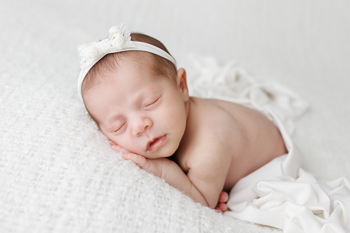 sessão fotografias, sessão infantil, fotografia de crianças, newborn, fotógrafo coimbra, grávida, fotografia newborn, acompanhamento, infantil, smash the cake, fotografias de crianças, foto bebés, 3 meses, 6 meses, 9 meses, foto grávida