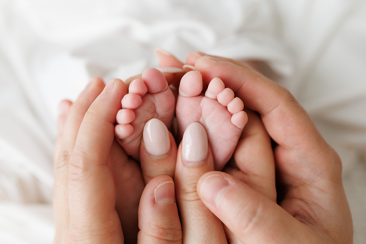 sessão fotografias, sessão infantil, fotografia de crianças, newborn, fotógrafo coimbra, grávida, fotografia newborn, acompanhamento, infantil, smash the cake, fotografias de crianças, foto bebés, 3 meses, 6 meses, 9 meses, foto grávida