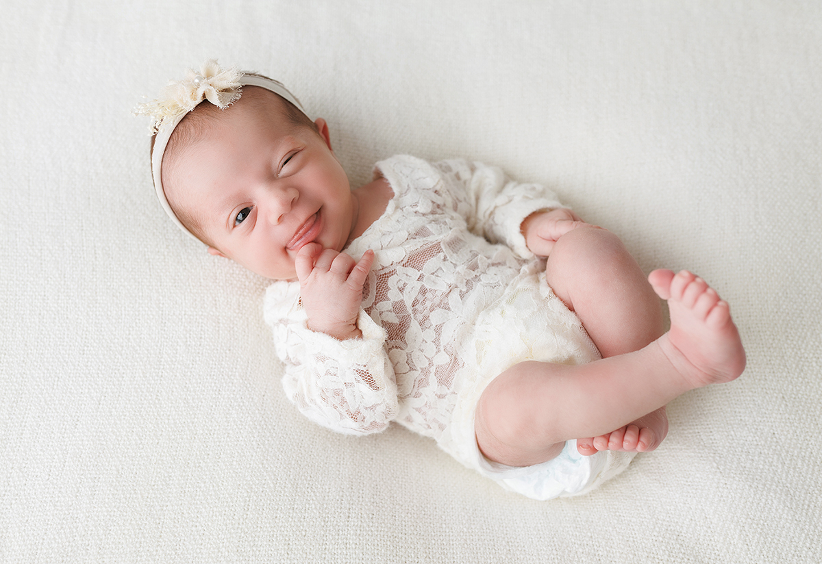 sessão fotografias, sessão infantil, fotografia de crianças, newborn, fotógrafo coimbra, grávida, fotografia newborn, acompanhamento, infantil, smash the cake, fotografias de crianças, foto bebés, 3 meses, 6 meses, 9 meses, foto grávida