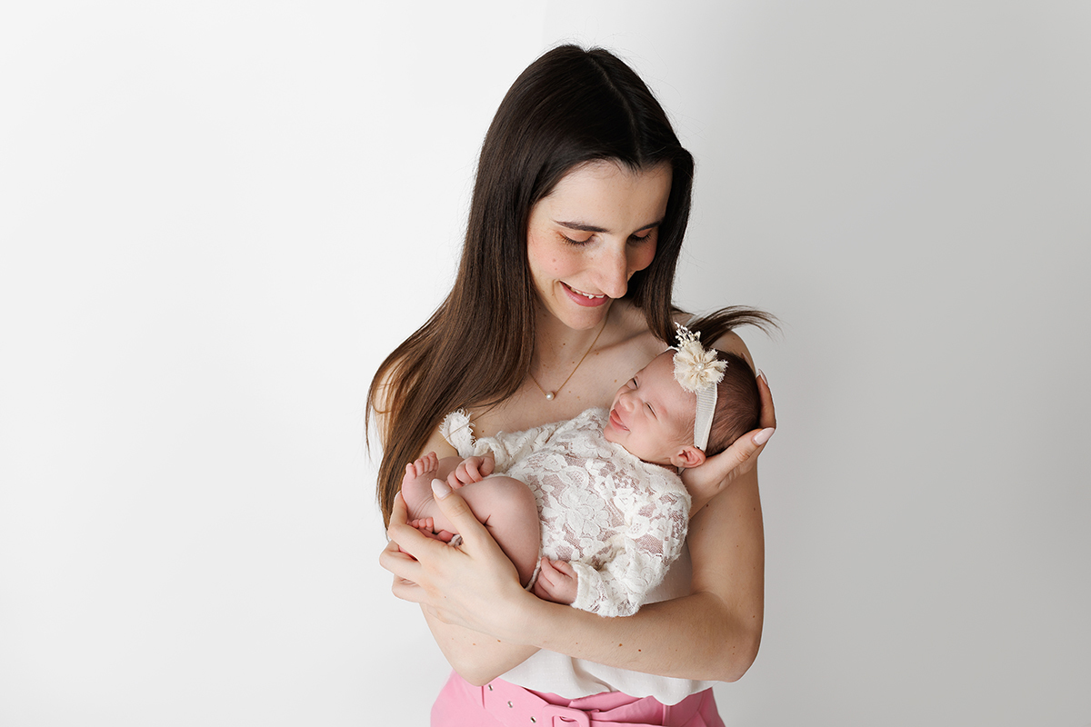 sessão fotografias, sessão infantil, fotografia de crianças, newborn, fotógrafo coimbra, grávida, fotografia newborn, acompanhamento, infantil, smash the cake, fotografias de crianças, foto bebés, 3 meses, 6 meses, 9 meses, foto grávida