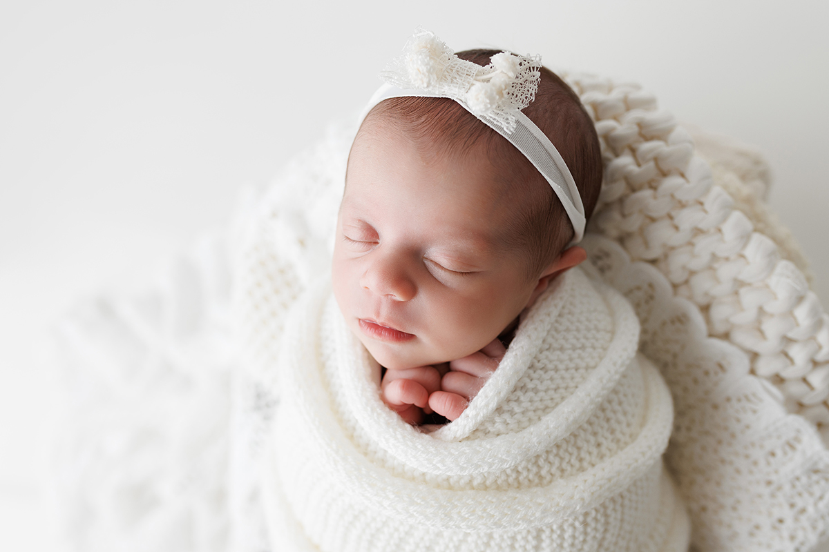 sessão fotografias, sessão infantil, fotografia de crianças, newborn, fotógrafo coimbra, grávida, fotografia newborn, acompanhamento, infantil, smash the cake, fotografias de crianças, foto bebés, 3 meses, 6 meses, 9 meses, foto grávida