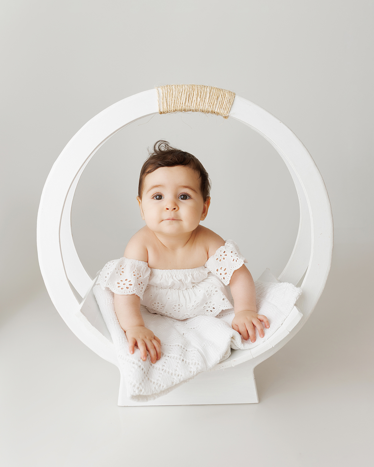 sessão fotografias, sessão infantil, fotografia de crianças, newborn, fotógrafo coimbra, grávida, fotografia newborn, acompanhamento, infantil, smash the cake, fotografias de crianças, foto bebés, 3 meses, 6 meses, 9 meses, foto grávida