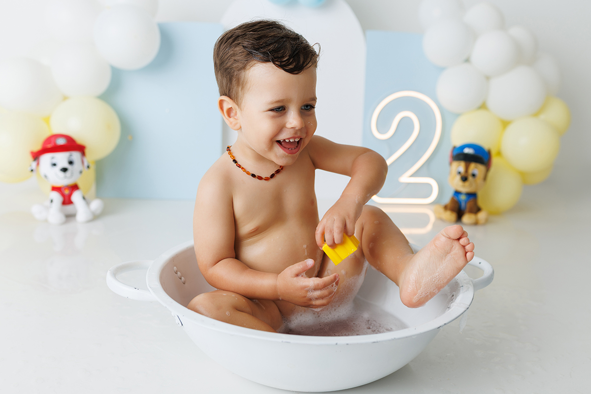 sessão fotografias, sessão infantil, fotografia de crianças, newborn, fotógrafo coimbra, grávida, fotografia newborn, acompanhamento, infantil, smash the cake, fotografias de crianças, foto bebés, 3 meses, 6 meses, 9 meses, foto grávida
