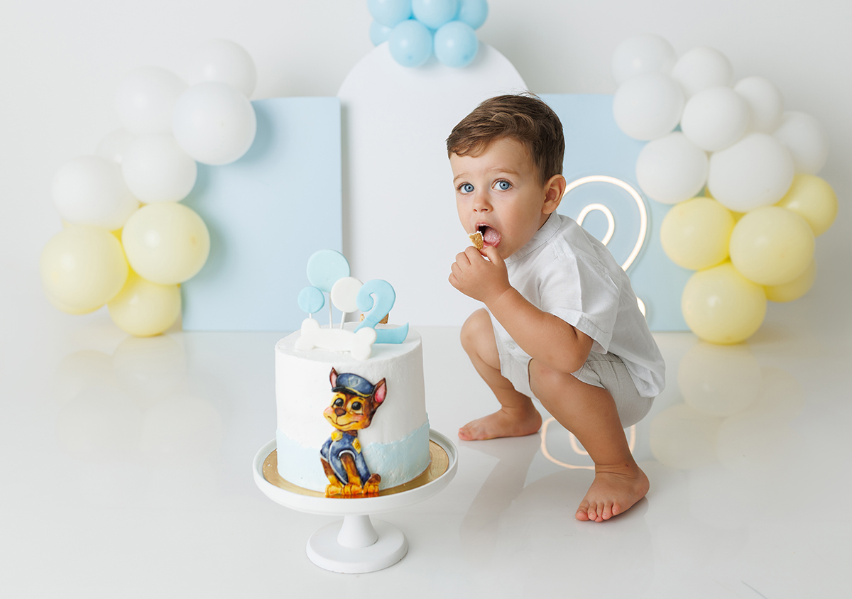 sessão fotografias, sessão infantil, fotografia de crianças, newborn, fotógrafo coimbra, grávida, fotografia newborn, acompanhamento, infantil, smash the cake, fotografias de crianças, foto bebés, 3 meses, 6 meses, 9 meses, foto grávida