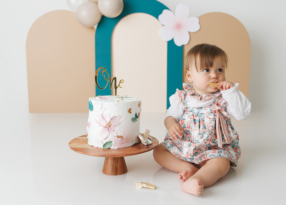 sessão fotografias, sessão infantil, fotografia de crianças, newborn, fotógrafo coimbra, grávida, fotografia newborn, acompanhamento, infantil, smash the cake, fotografias de crianças, foto bebés, 3 meses, 6 meses, 9 meses, foto grávida