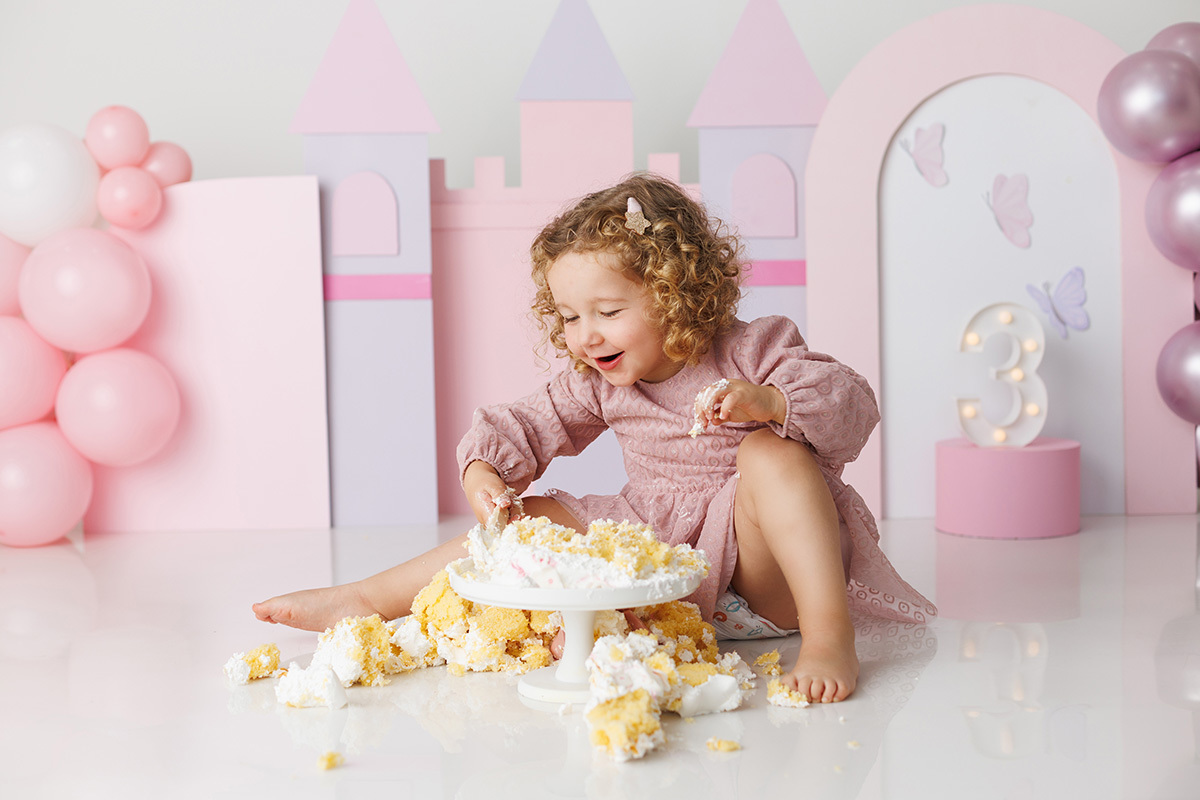 sessão fotografias, sessão infantil, fotografia de crianças, newborn, fotógrafo coimbra, grávida, fotografia newborn, acompanhamento, infantil, smash the cake, fotografias de crianças, foto bebés, 3 meses, 6 meses, 9 meses, foto grávida