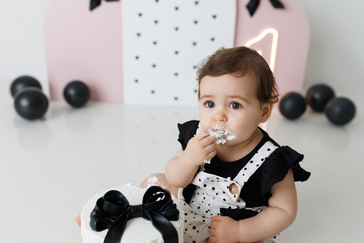 sessão fotografias, sessão infantil, fotografia de crianças, newborn, fotógrafo coimbra, grávida, fotografia newborn, acompanhamento, infantil, smash the cake, fotografias de crianças, foto bebés, 3 meses, 6 meses, 9 meses, foto grávida